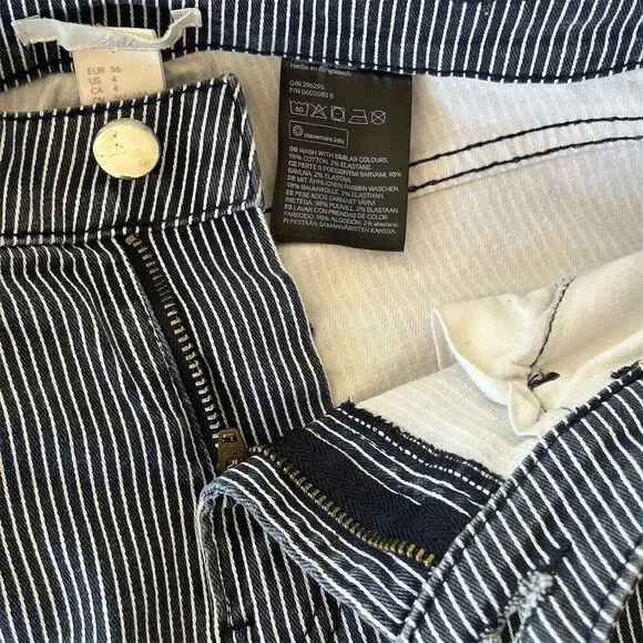 H&M Women's Size 4 Blue & White Striped Denim Cut-Off Shorts - Picture 3 of 6
